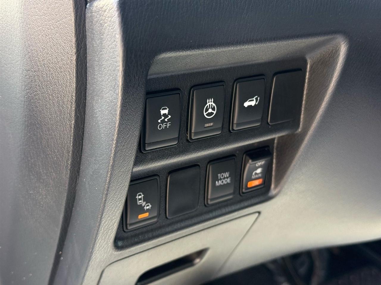 Nissan Pathfinder 4x4 Platinum 2018