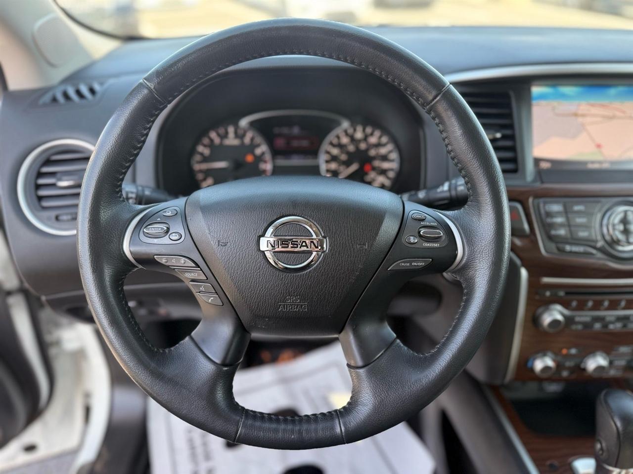 Nissan Pathfinder 4x4 Platinum 2018