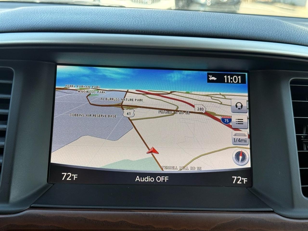 Nissan Pathfinder 4x4 Platinum 2018