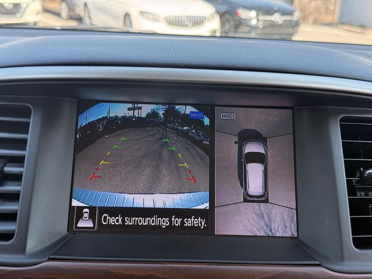 Nissan Pathfinder 4x4 Platinum 2018