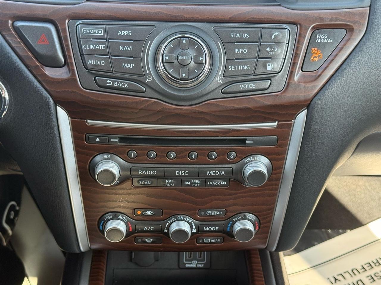 Nissan Pathfinder 4x4 Platinum 2018