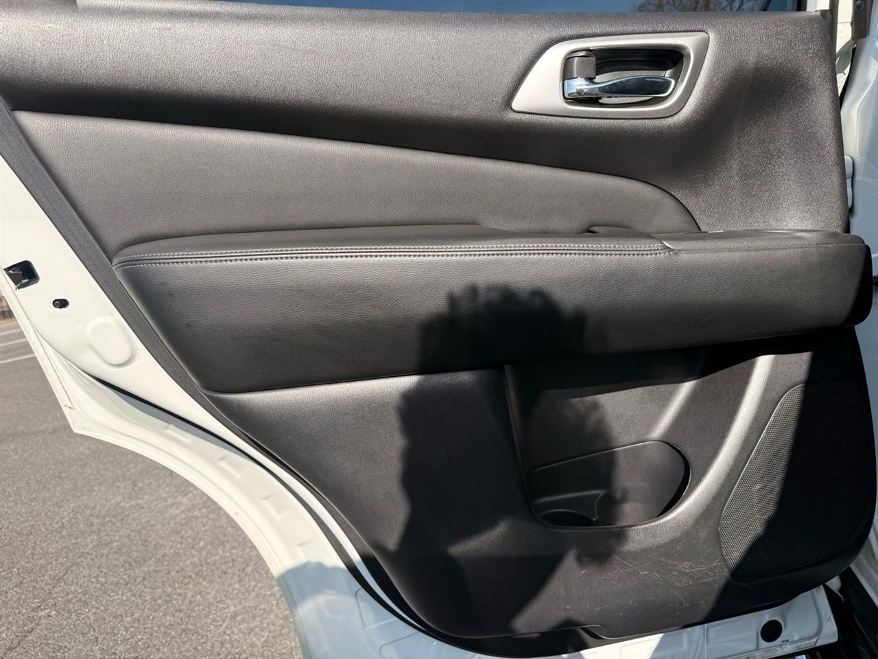 Nissan Pathfinder 4x4 Platinum 2018