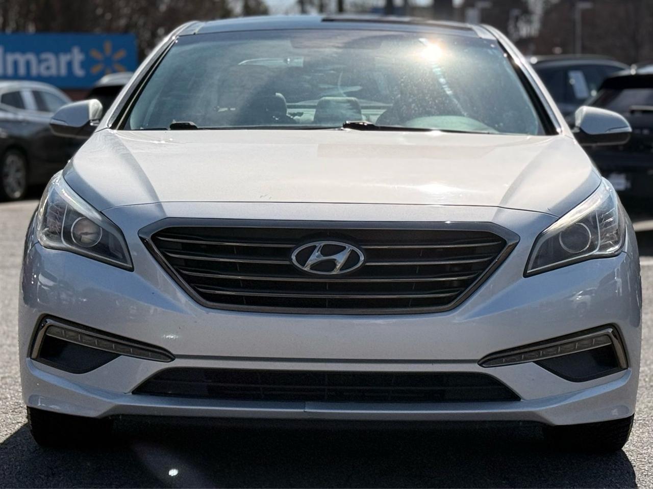 Hyundai Sonata 4dr Sdn 2.4L Limited 2015