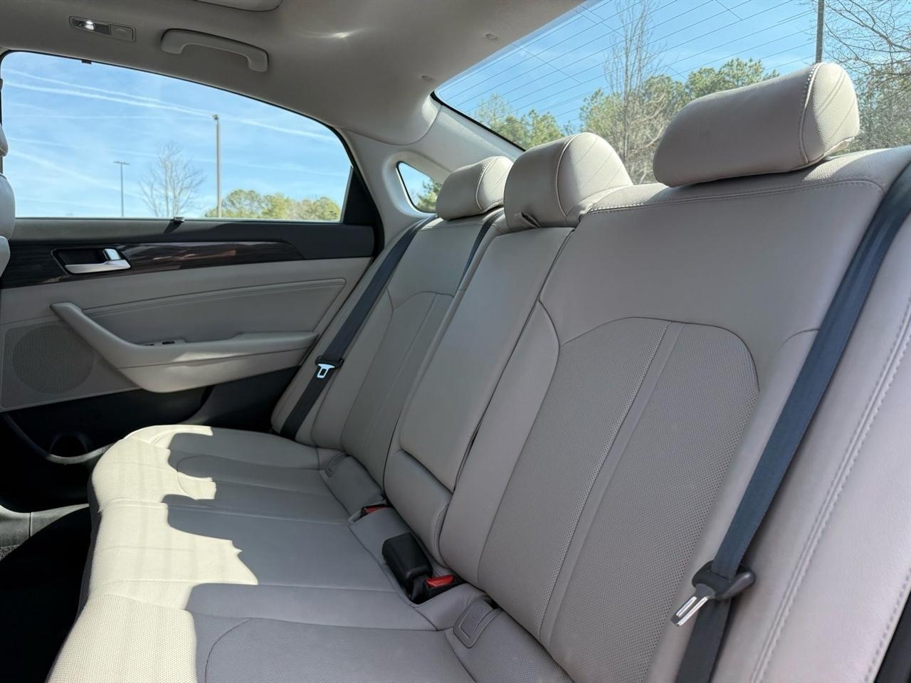 Hyundai Sonata 4dr Sdn 2.4L Limited 2015