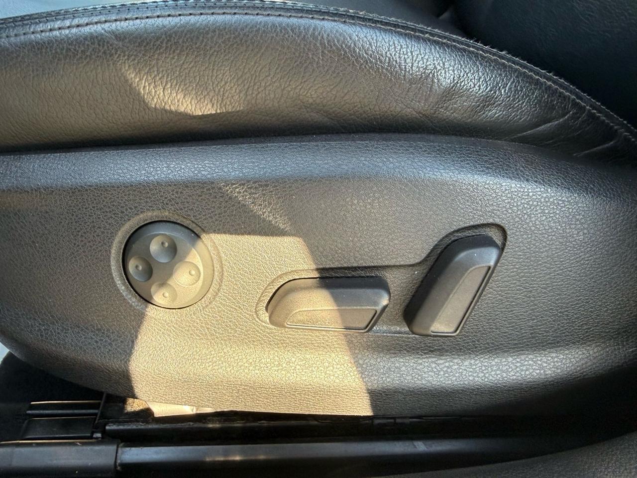 Audi A3 4dr Sdn FWD 1.8T Premium Plus 2015