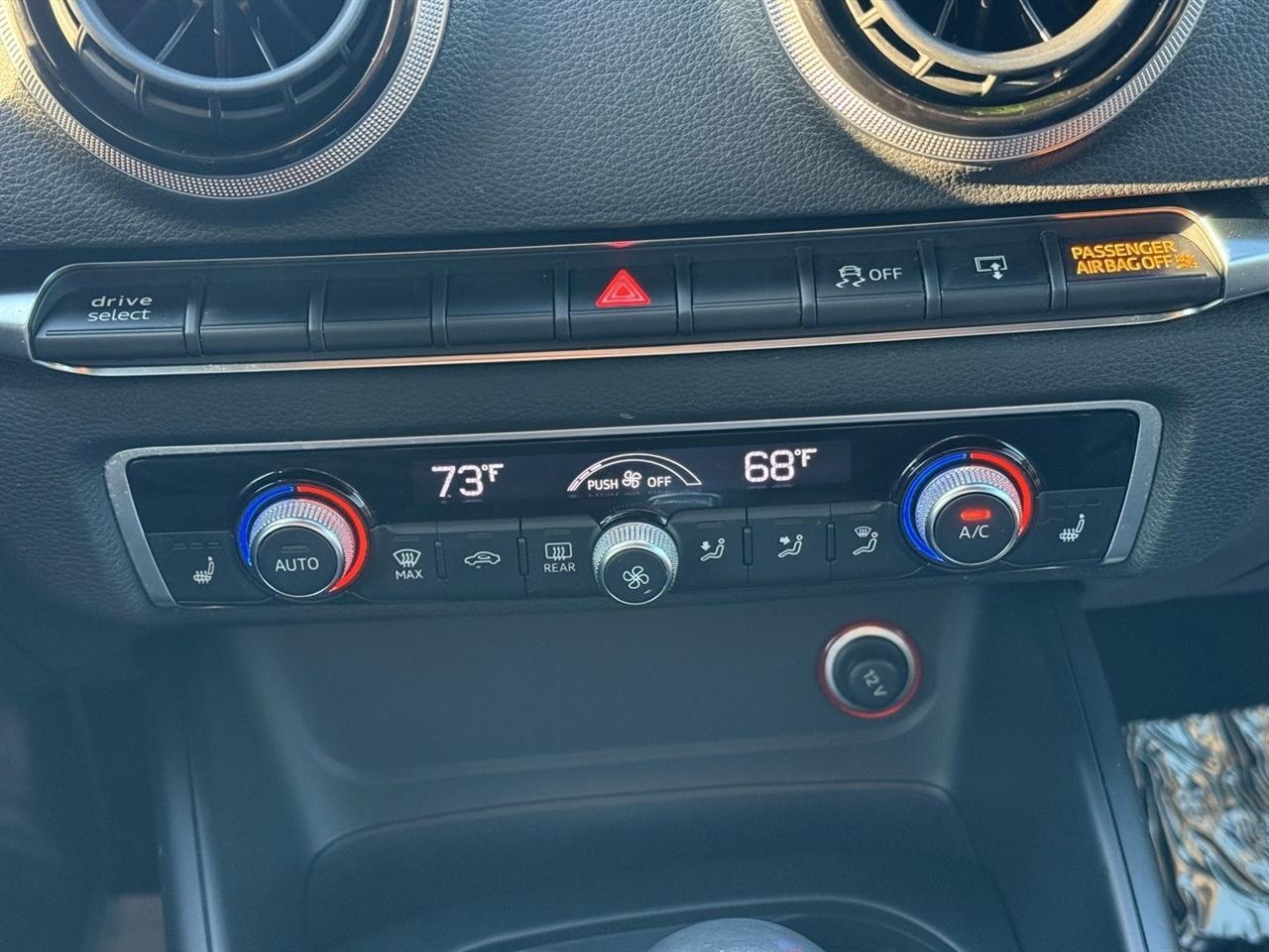 Audi A3 4dr Sdn FWD 1.8T Premium Plus 2015