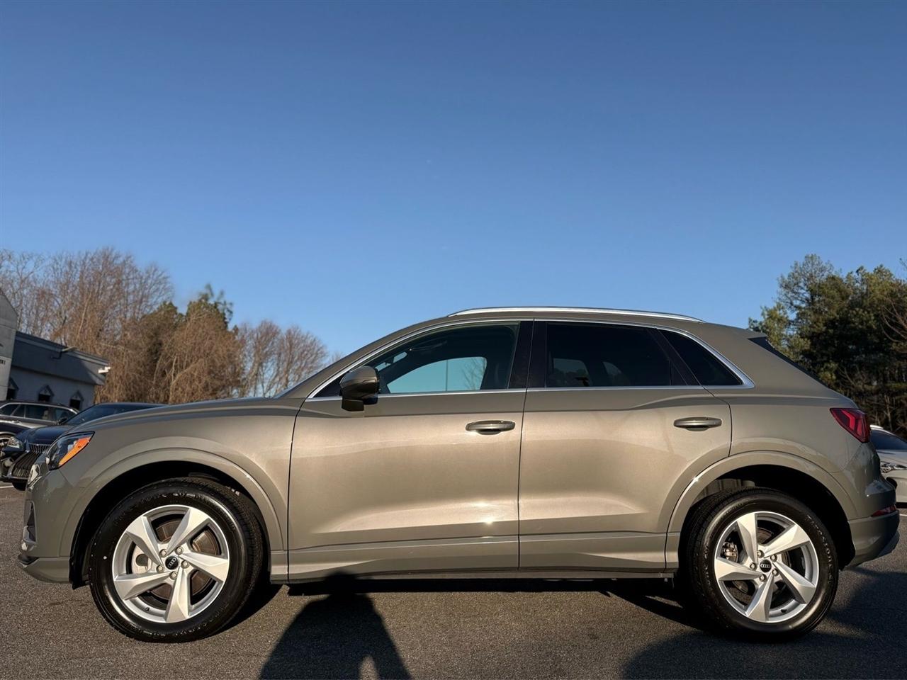 Audi Q3 Premium 40 TFSI quattro 2021