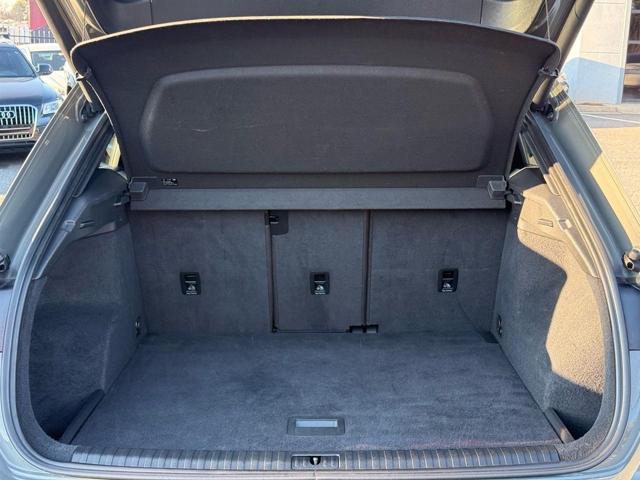 Audi Q3 Premium 40 TFSI quattro 2021