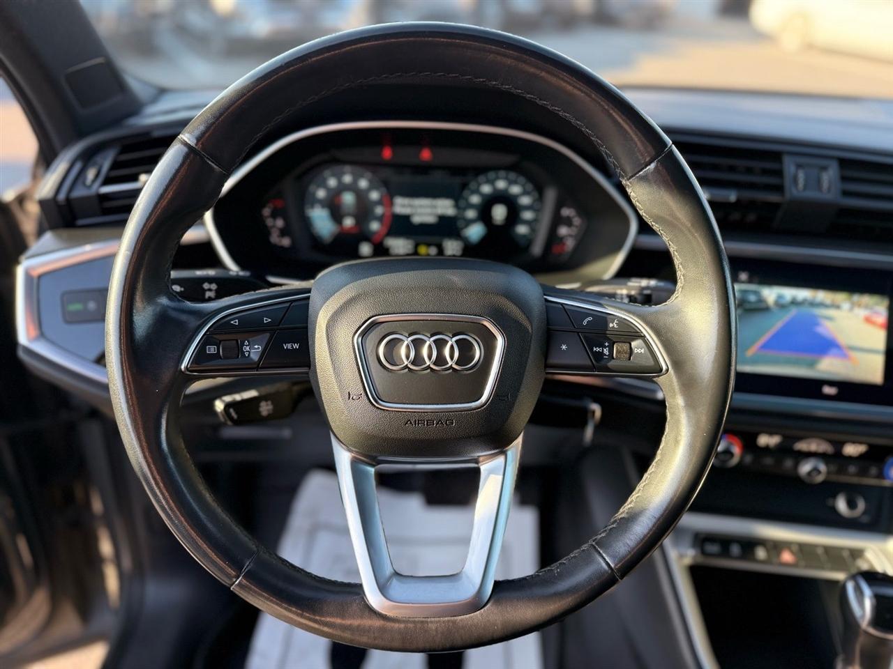 Audi Q3 Premium 40 TFSI quattro 2021