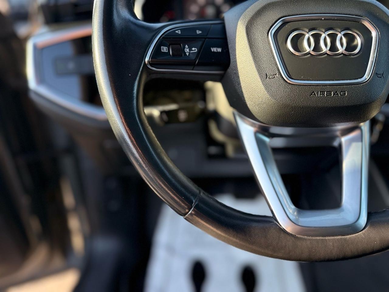 Audi Q3 Premium 40 TFSI quattro 2021