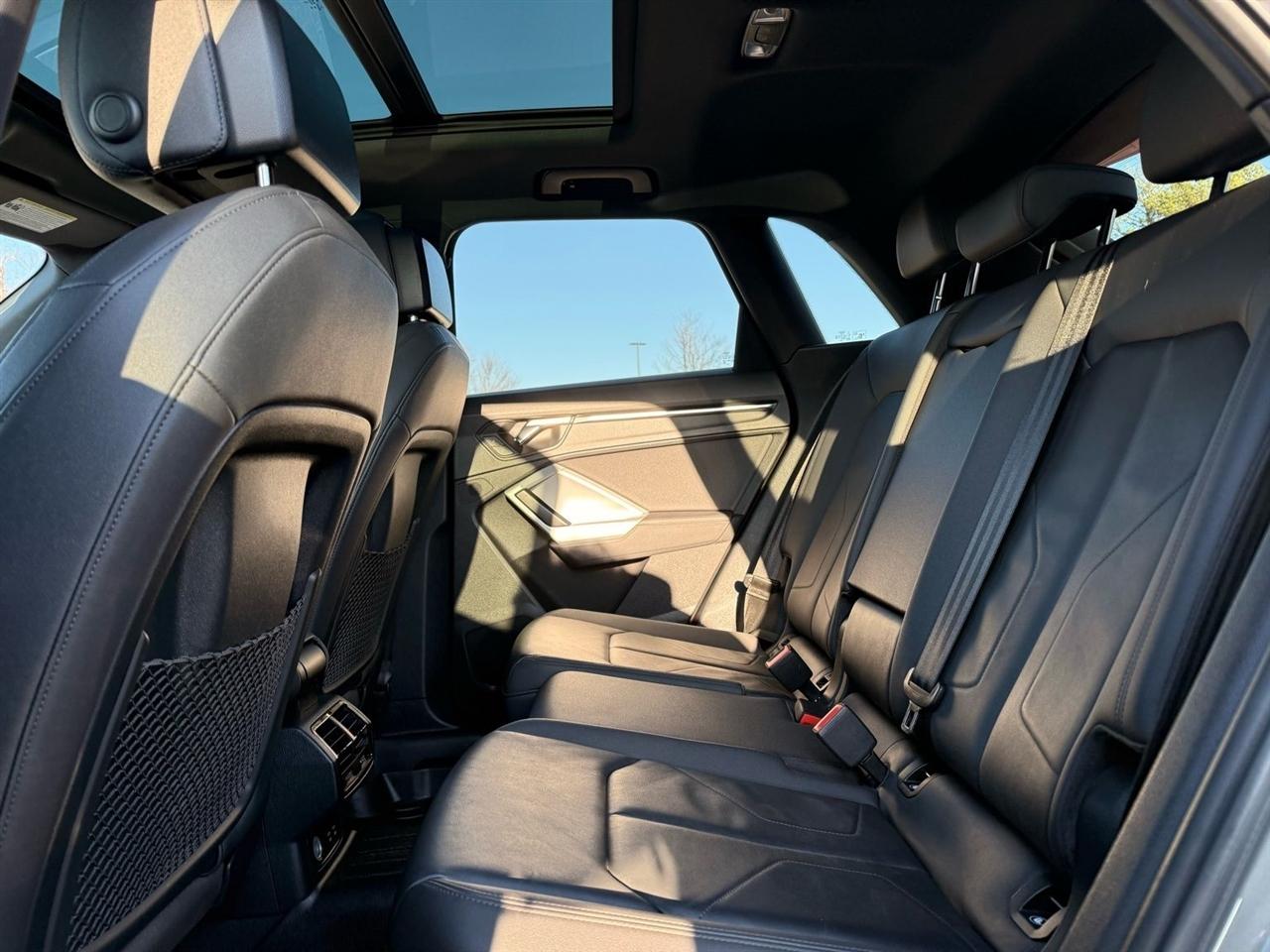 Audi Q3 Premium 40 TFSI quattro 2021