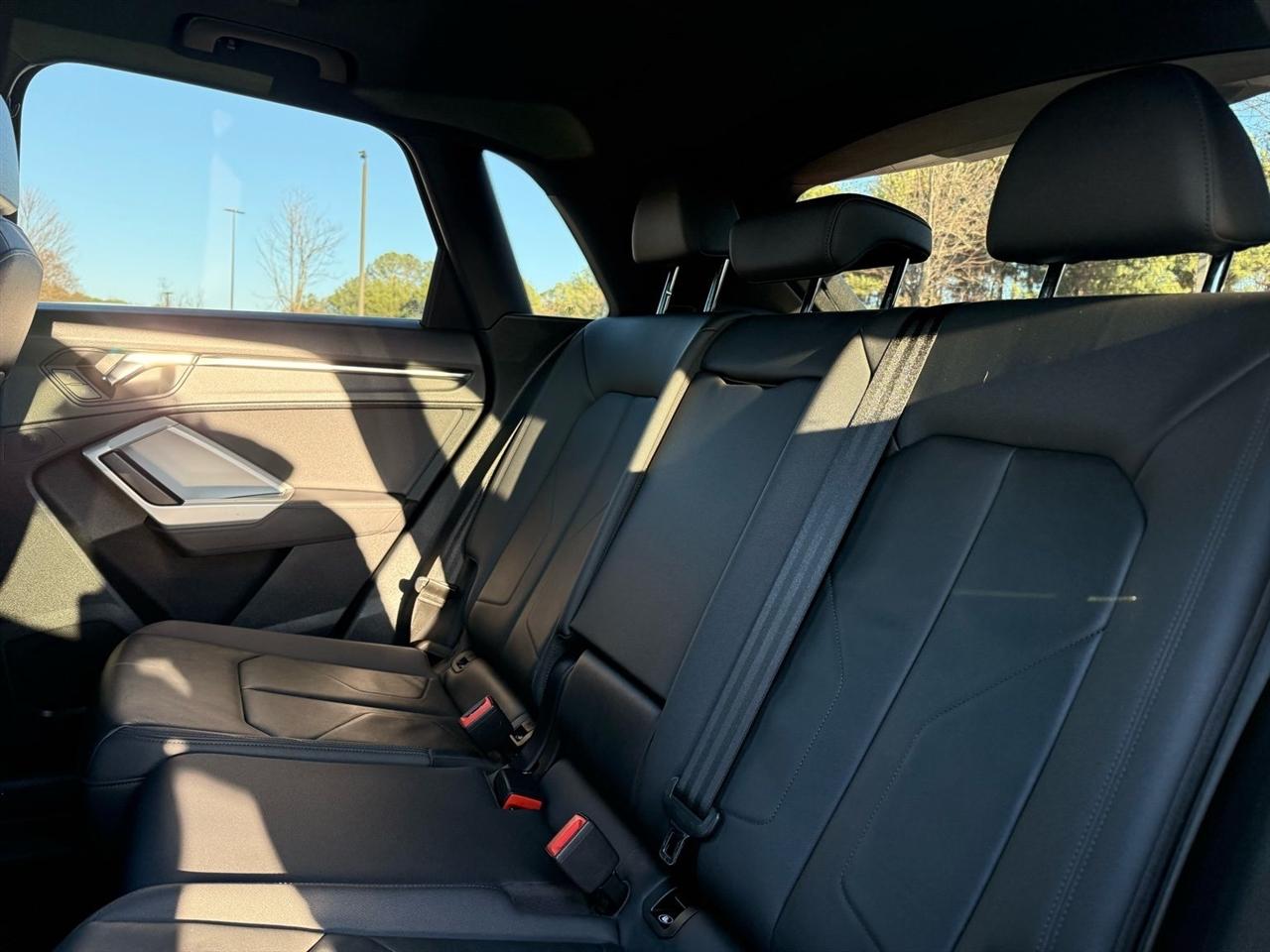 Audi Q3 Premium 40 TFSI quattro 2021