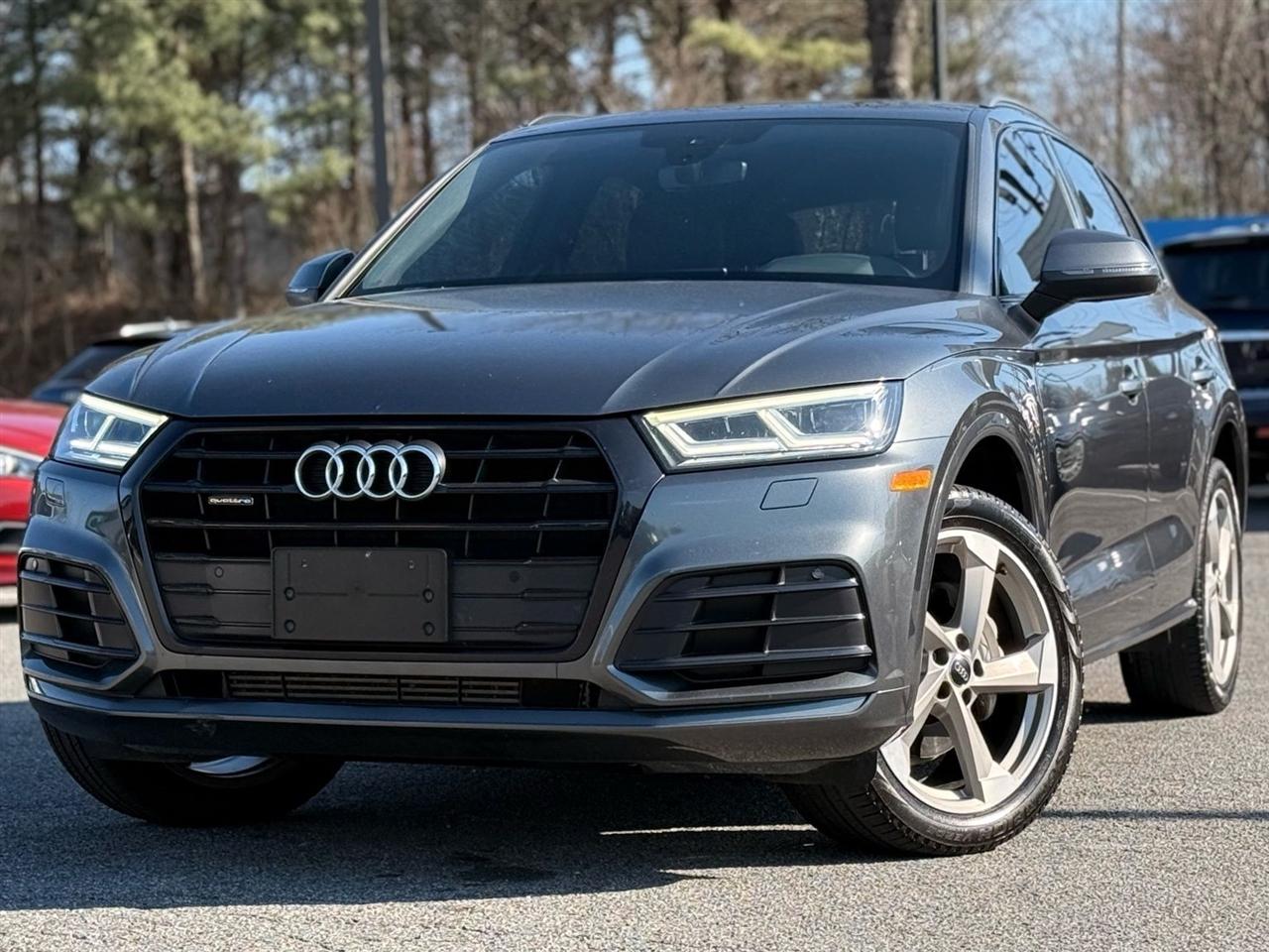 2020 Audi Q5 Titanium Premium Plus 45 TFSI quattro