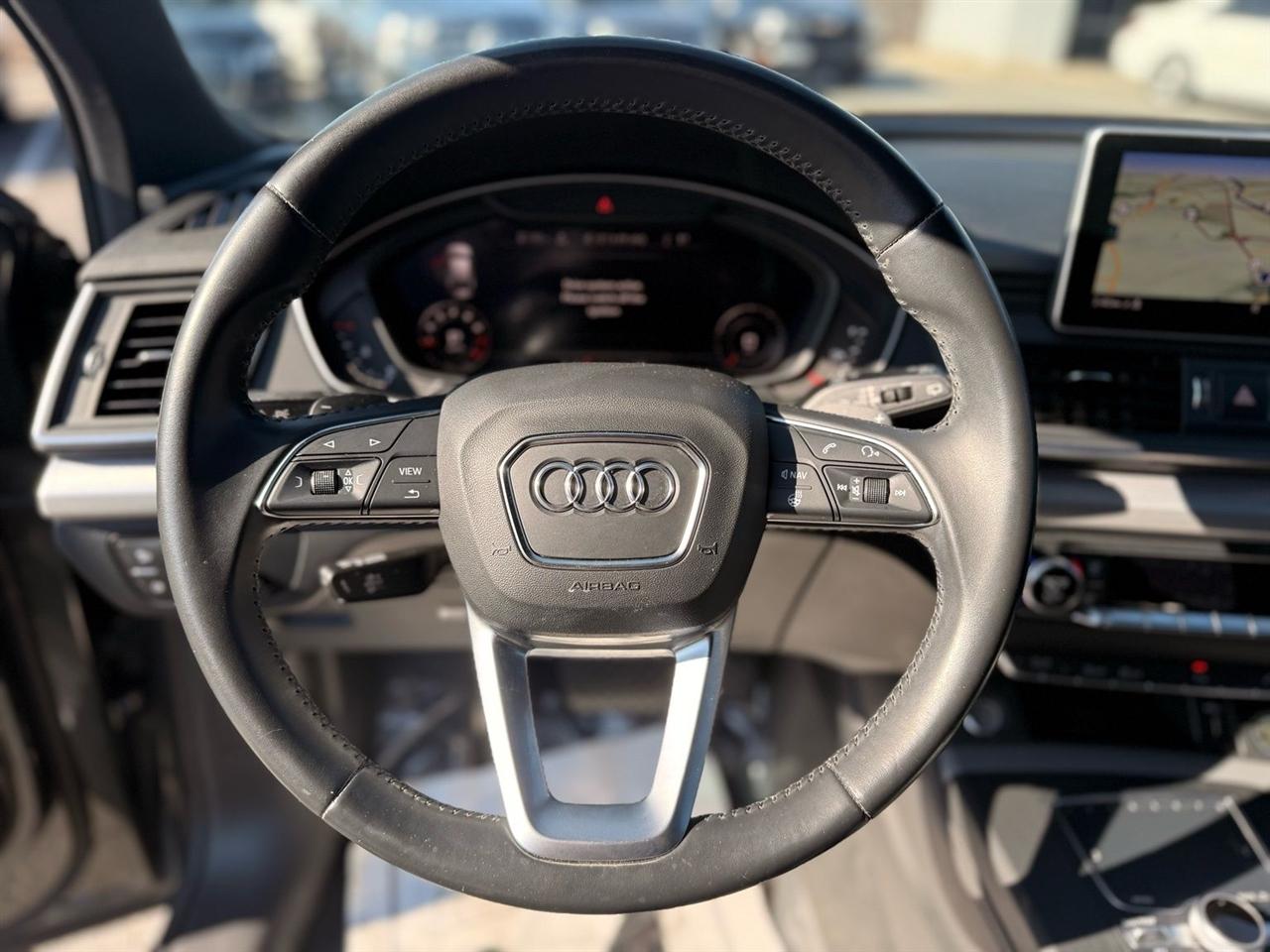 Audi Q5 Titanium Premium Plus 45 TFSI quattro 2020