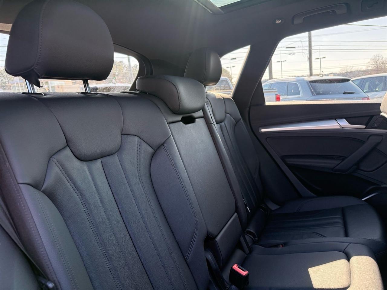 Audi Q5 Titanium Premium Plus 45 TFSI quattro 2020