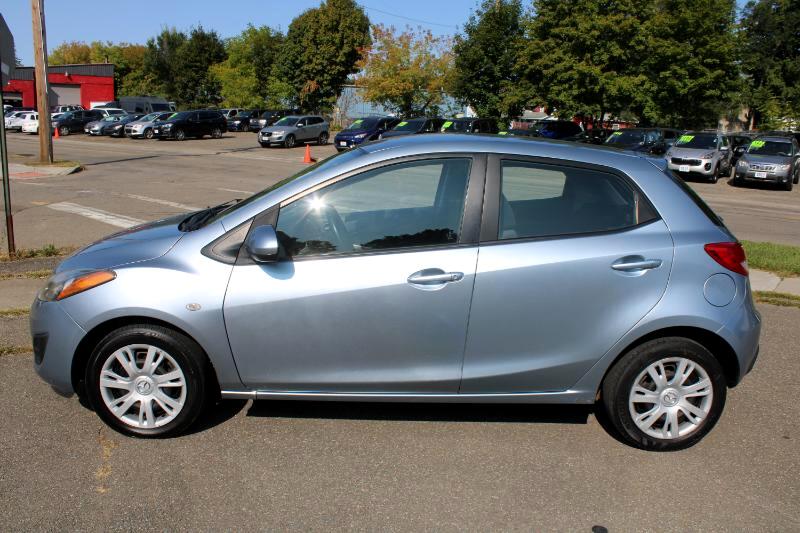 Mazda MAZDA2 Sport 2013 Mazda MAZDA2 Sport 2013