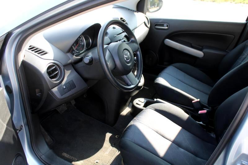 Mazda MAZDA2 Sport 2013 Mazda MAZDA2 Sport 2013