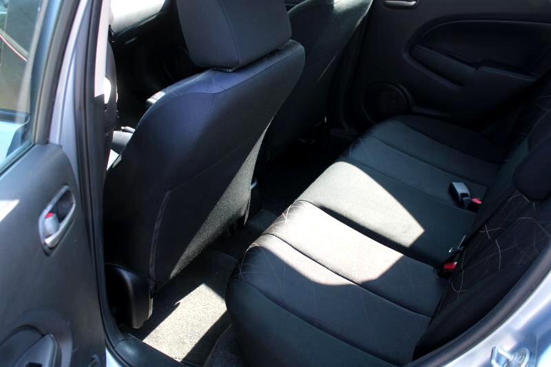 Mazda MAZDA2 Sport 2013 Mazda MAZDA2 Sport 2013