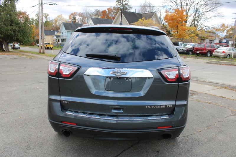Chevrolet Traverse LTZ AWD 2013 Chevrolet Traverse LTZ AWD 2013
