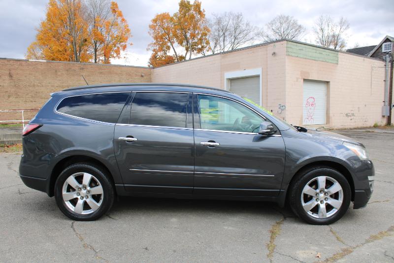 Chevrolet Traverse LTZ AWD 2013 Chevrolet Traverse LTZ AWD 2013