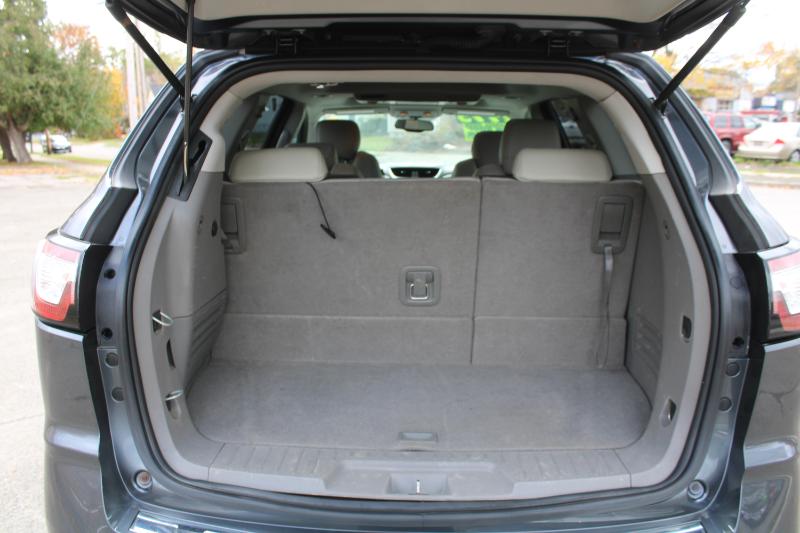 Chevrolet Traverse LTZ AWD 2013 Chevrolet Traverse LTZ AWD 2013