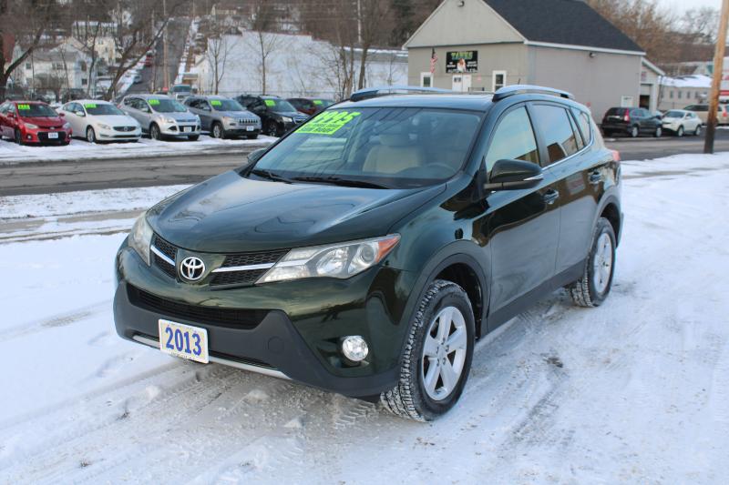 Toyota RAV4 XLE AWD 2013