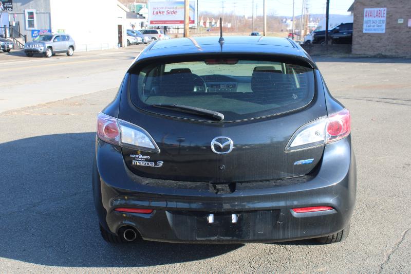 Mazda MAZDA3 i Touring AT 5-Door 2013