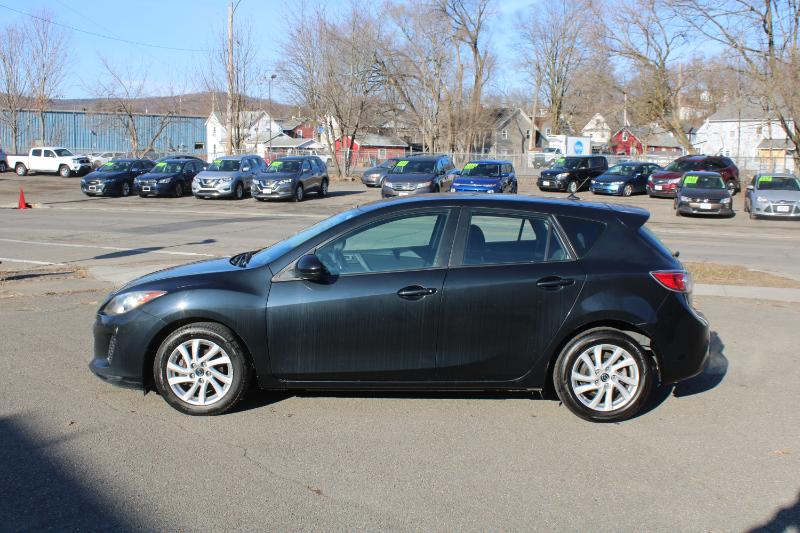 Mazda MAZDA3 i Touring AT 5-Door 2013