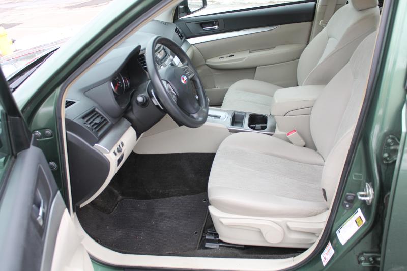 Subaru Outback 2.5i 2014