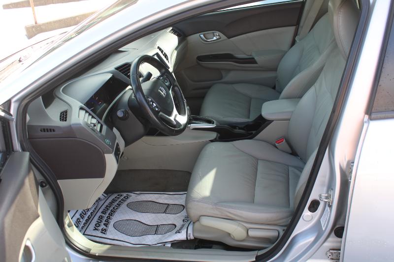 Honda Civic EX-L Sedan 5-Speed AT 2012