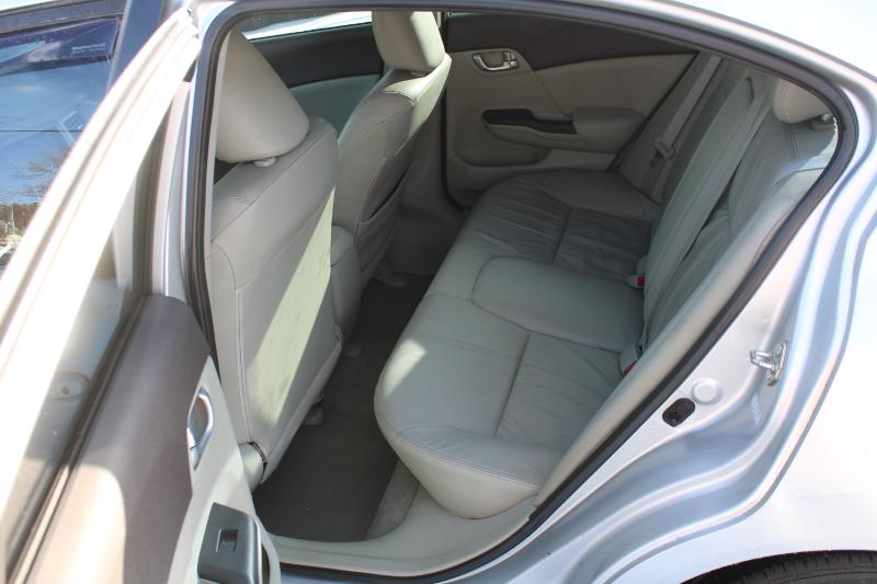 Honda Civic EX-L Sedan 5-Speed AT 2012