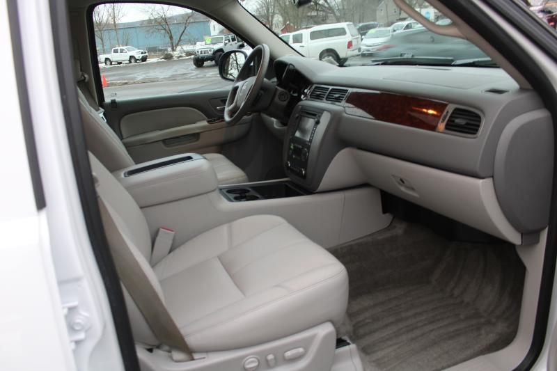 GMC Yukon SLT 4WD 2013