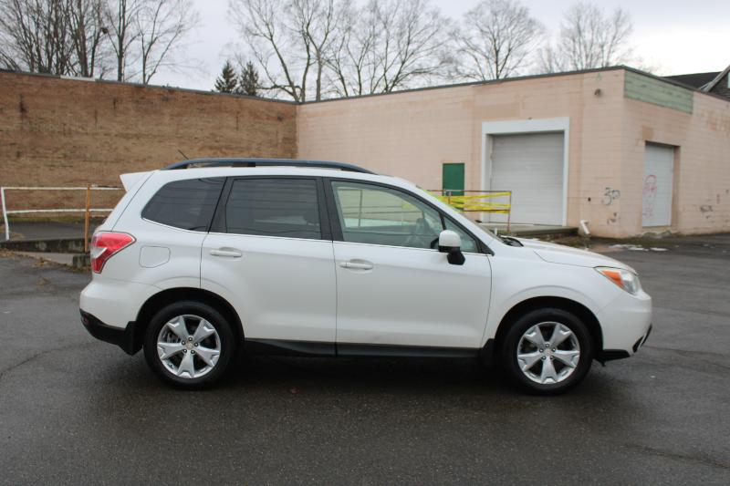 Subaru Forester 2.5i Limited 2015