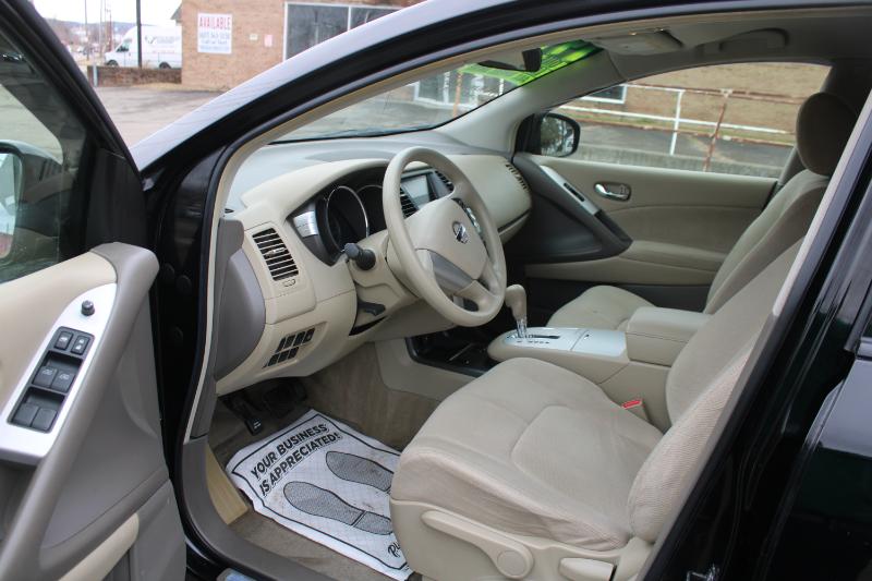 Nissan Murano S AWD 2012