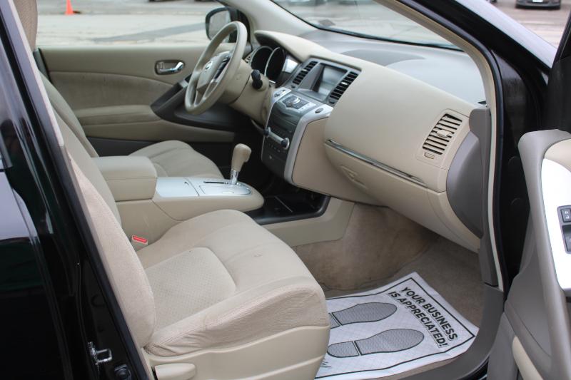 Nissan Murano S AWD 2012