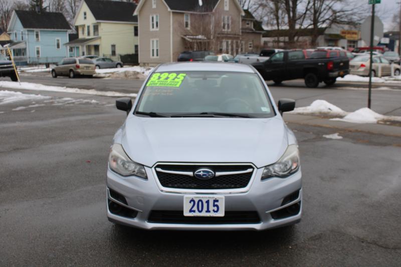 Subaru Impreza 2.0i PZEV CVT 5-Door 2015