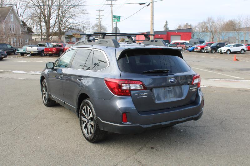 Subaru Outback 2.5i Limited 2015