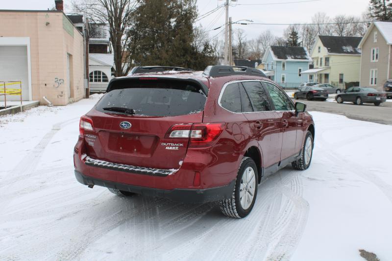 Subaru Outback 2.5i Premium 2015