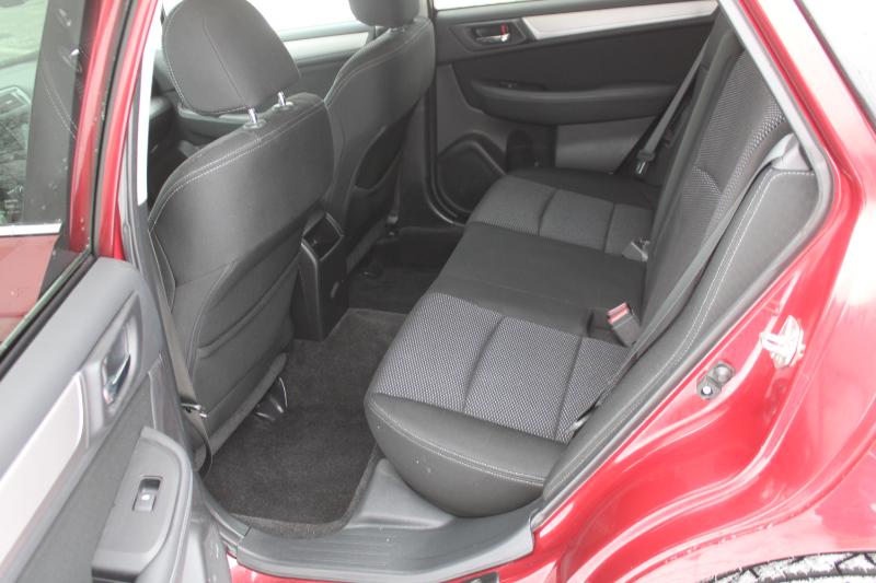 Subaru Outback 2.5i Premium 2015