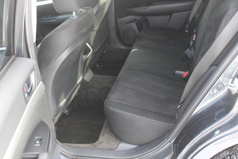 Subaru Outback 2.5i Premium 2013