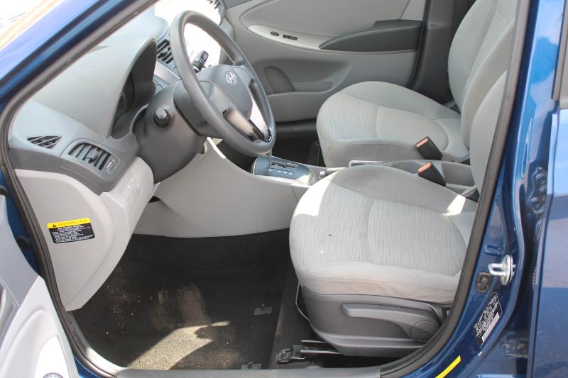 Hyundai Accent SE 4-Door 6A 2016