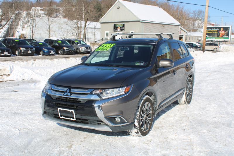 Mitsubishi Outlander SEL AWD 2018