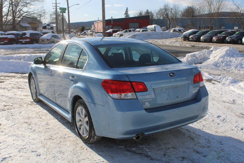 Subaru Legacy 2.5i Premium 2012
