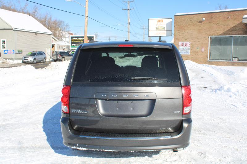 Dodge Grand Caravan SXT 2015