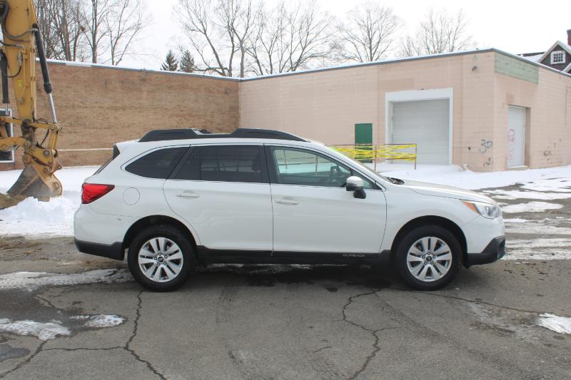 Subaru Outback 2.5i Premium 2017