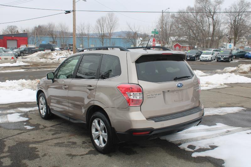Subaru Forester 2.5i Limited 2015