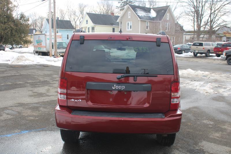 Jeep Liberty Sport 4WD 2009