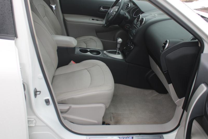 Nissan Rogue SL AWD 2012