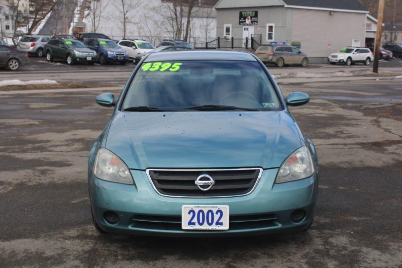Nissan Altima 2.5 2002
