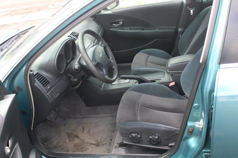 Nissan Altima 2.5 2002